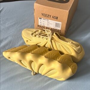 Adidas Yeezy 450 in Bright Yellow